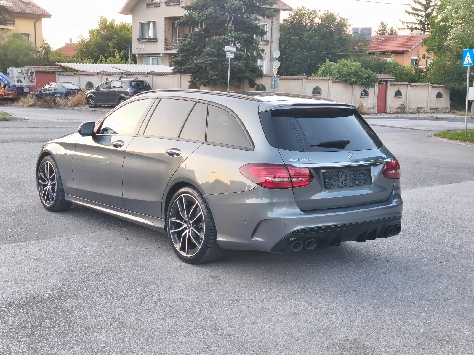 Mercedes-Benz C 43 AMG 4matic Swiss, снимка 2 - Автомобили и джипове - 55326893