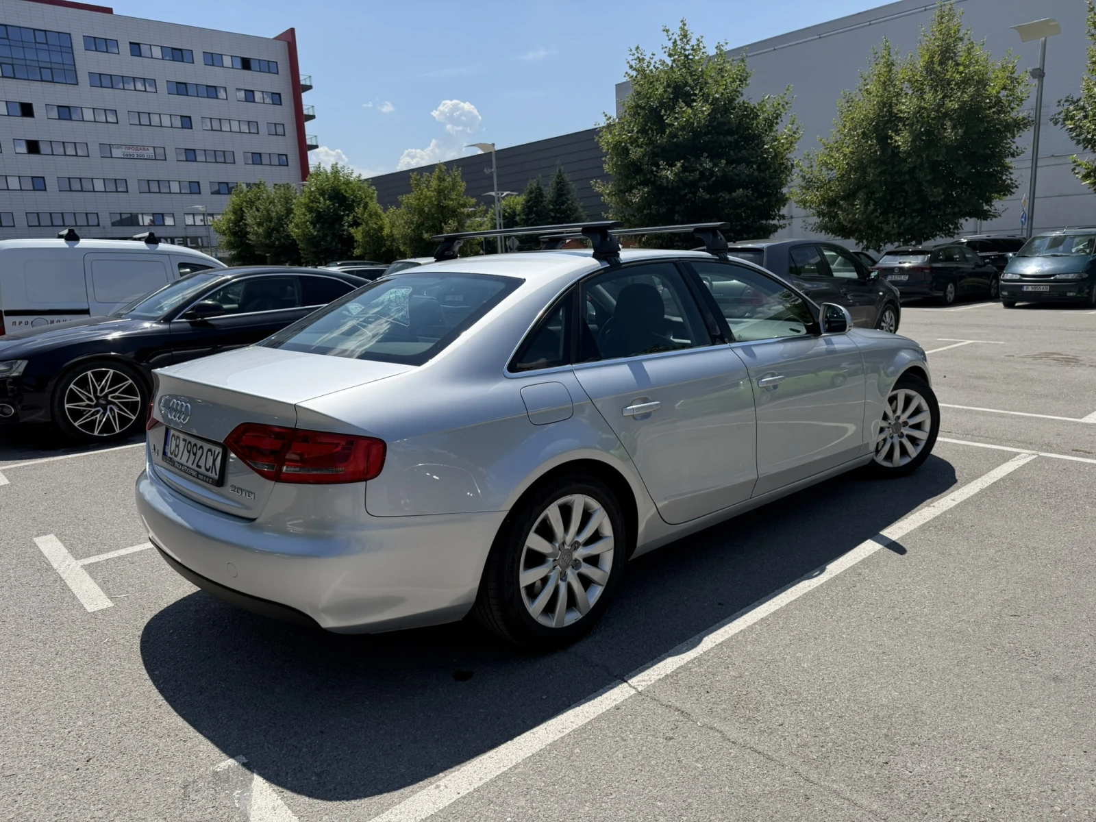 Audi A4, снимка 4 - Автомобили и джипове - 55331759