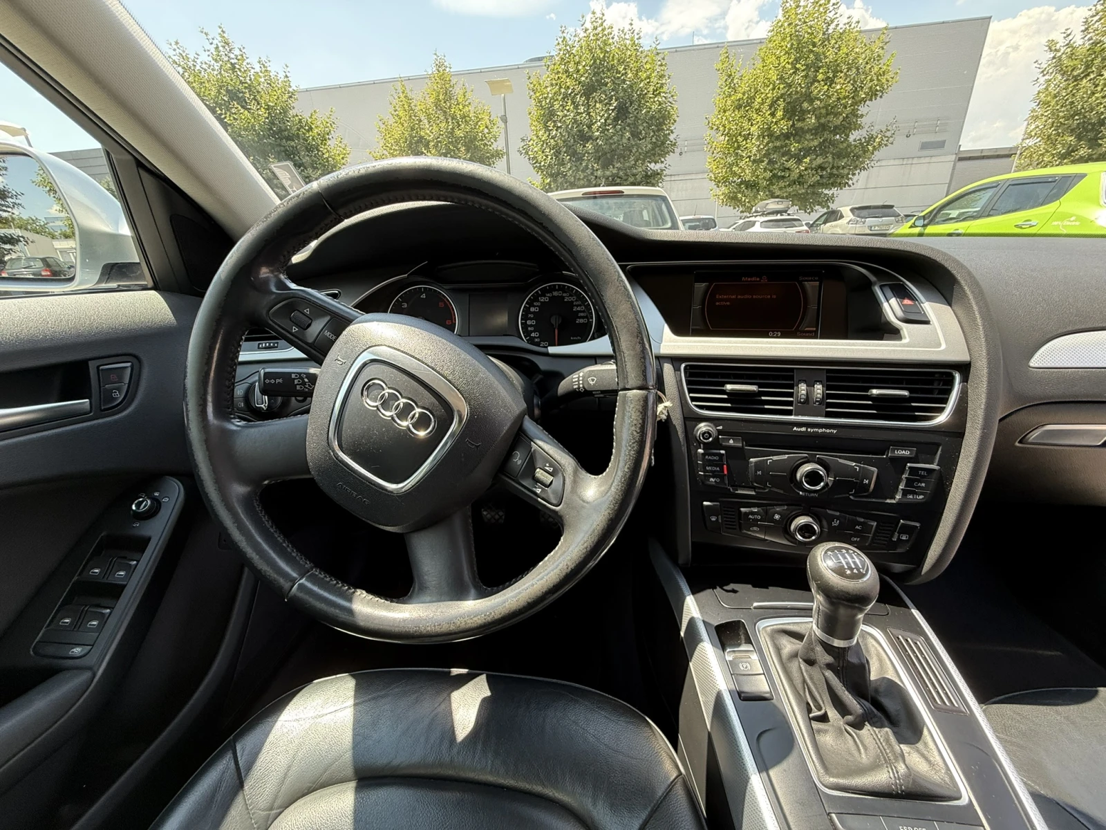 Audi A4, снимка 9 - Автомобили и джипове - 55331759