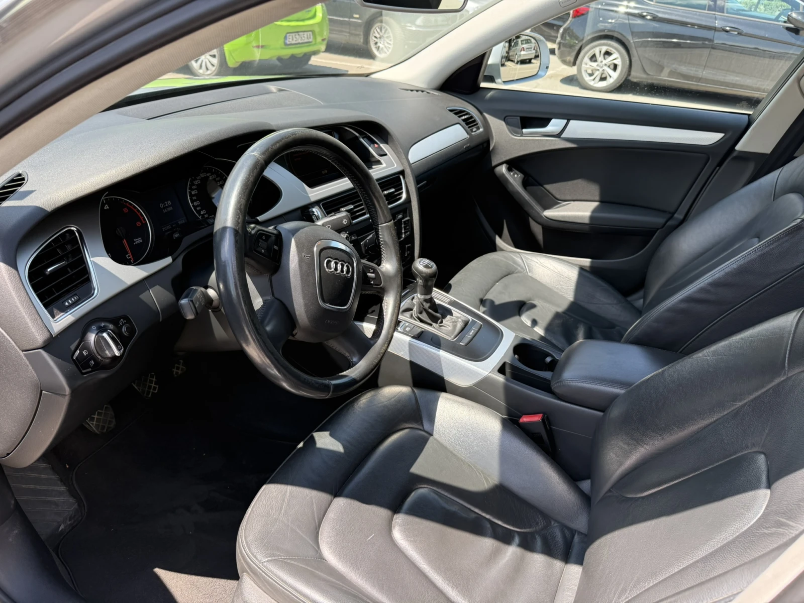 Audi A4, снимка 10 - Автомобили и джипове - 55331759