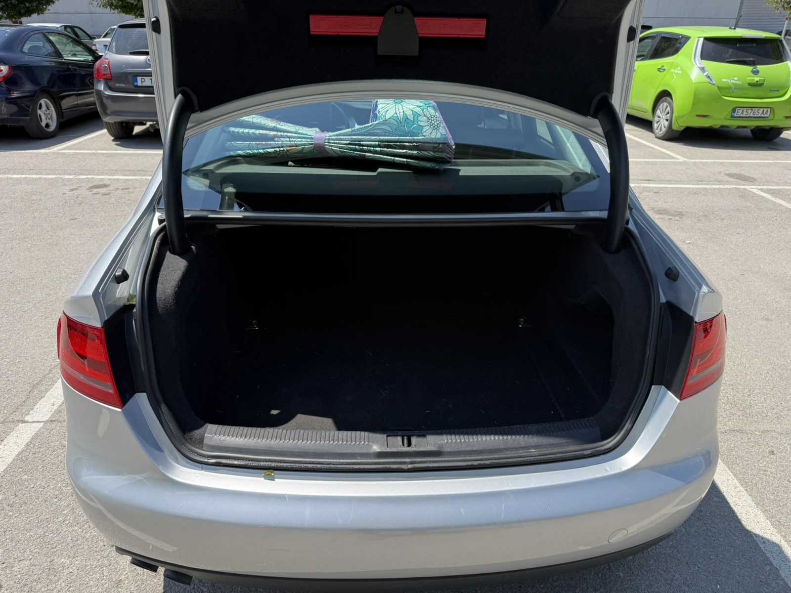 Audi A4, снимка 12 - Автомобили и джипове - 55331759