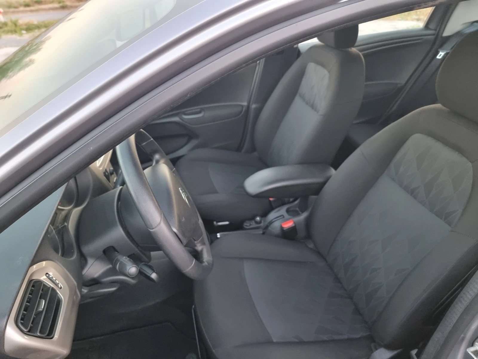 Citroen C-Elysee ПЕРФЕКТЕН, снимка 9 - Автомобили и джипове - 55533485