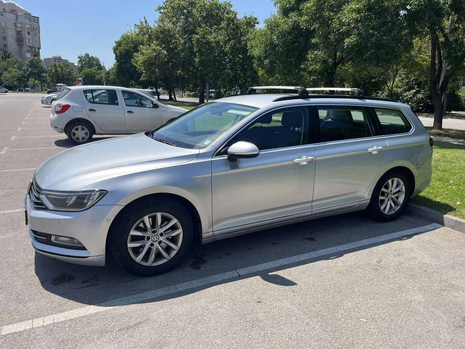VW Passat N1, снимка 6 - Автомобили и джипове - 55689444