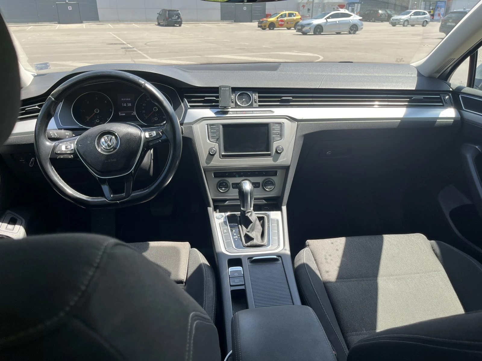 VW Passat N1, снимка 5 - Автомобили и джипове - 55689444