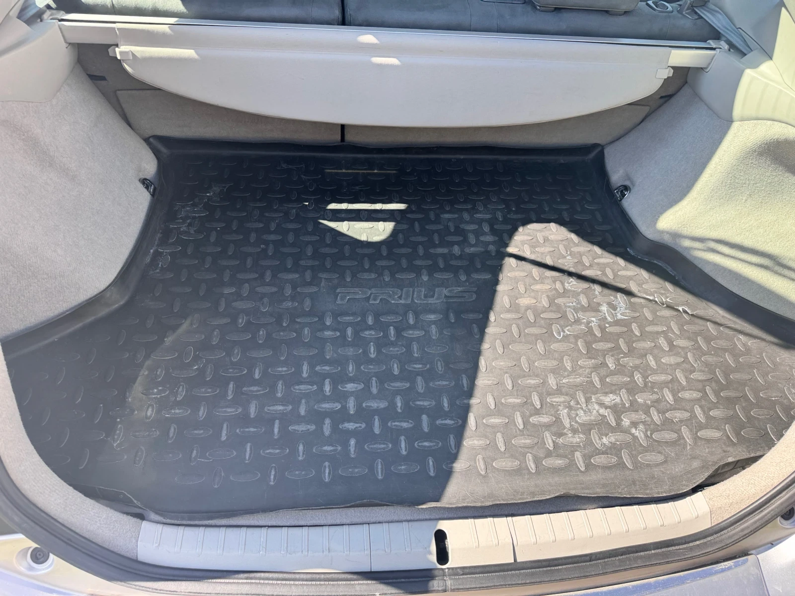 Toyota Prius, снимка 7 - Автомобили и джипове - 55740444