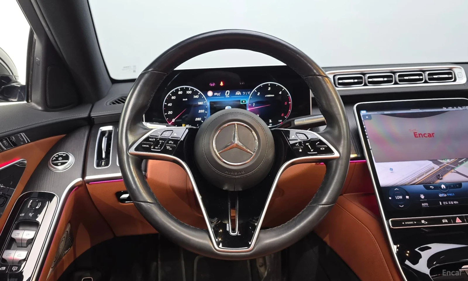 Mercedes-Benz S 350 Кафяв салон\360 камери\Панорама, снимка 14 - Автомобили и джипове - 56185562