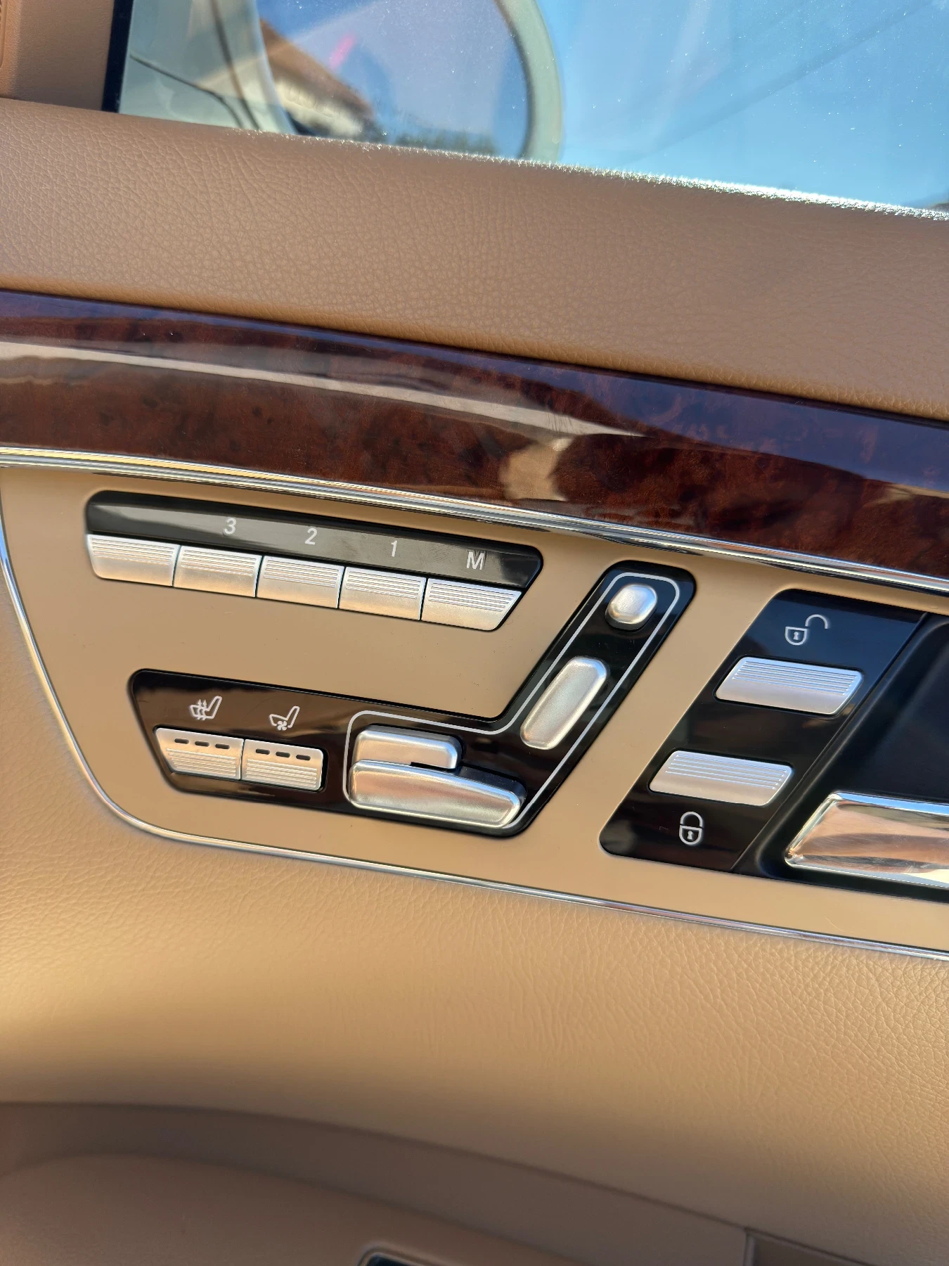Mercedes-Benz S 550 4MATIC, снимка 12 - Автомобили и джипове - 56242673