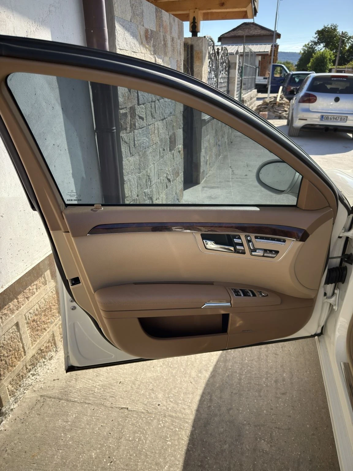 Mercedes-Benz S 550 4MATIC, снимка 11 - Автомобили и джипове - 56242673