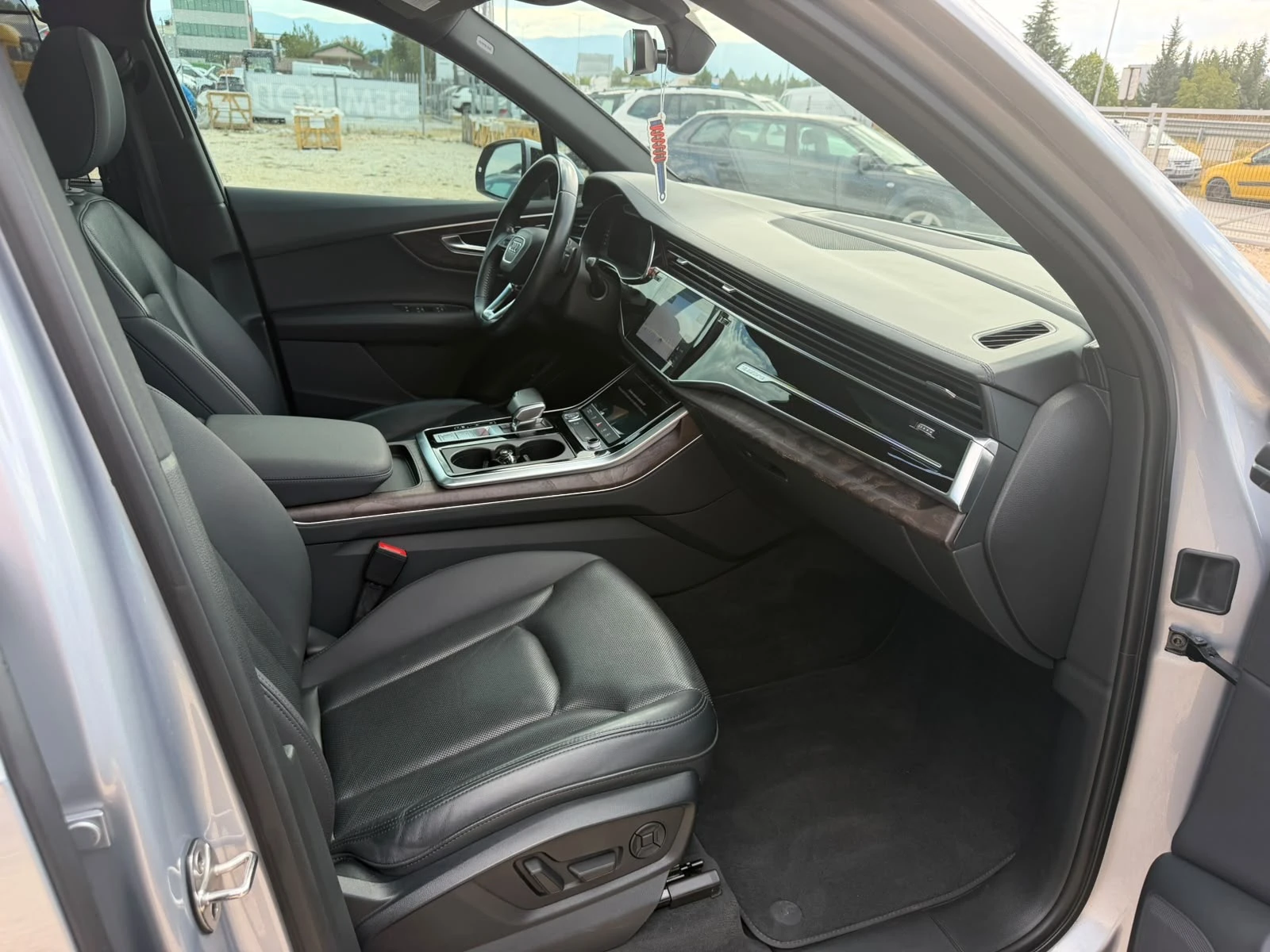 Audi Q8 3.0 TFSI S- Line, Внос, , , , снимка 7 - Автомобили и джипове - 56331416