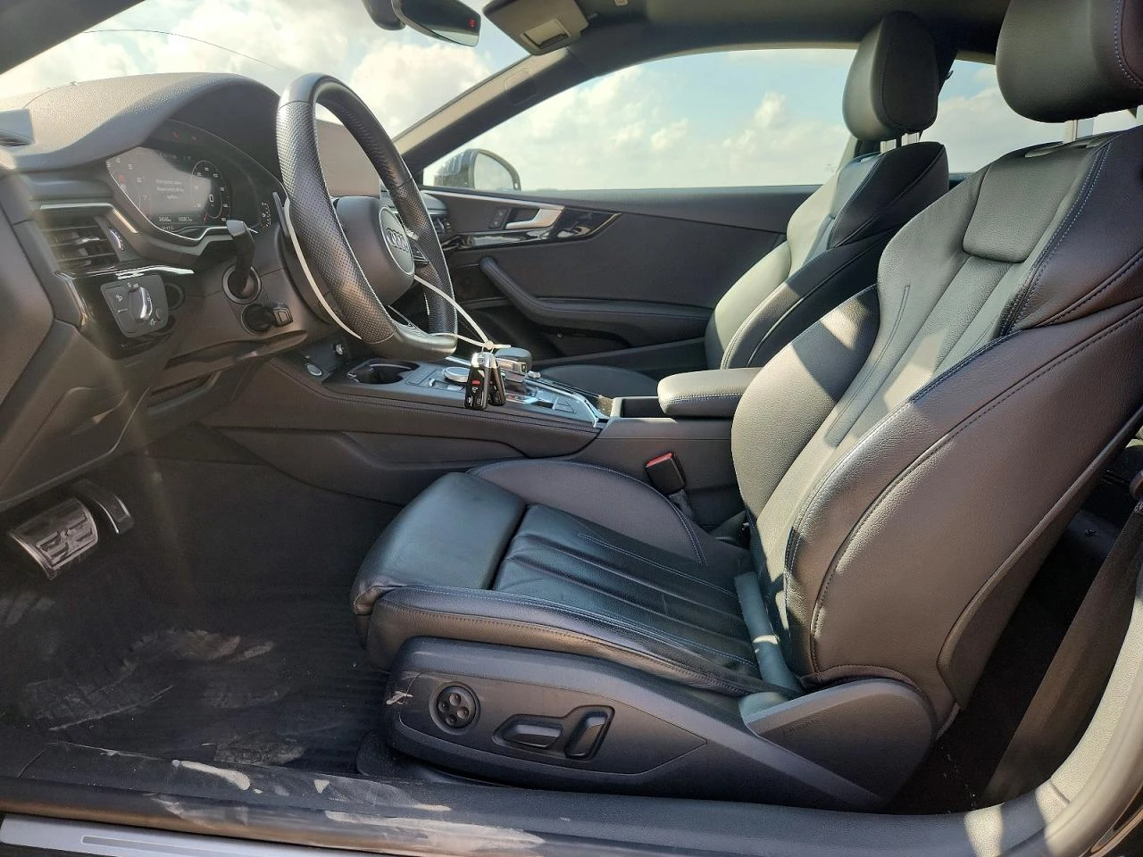Audi A5 2.0l Premium Plus, снимка 7 - Автомобили и джипове - 56350822