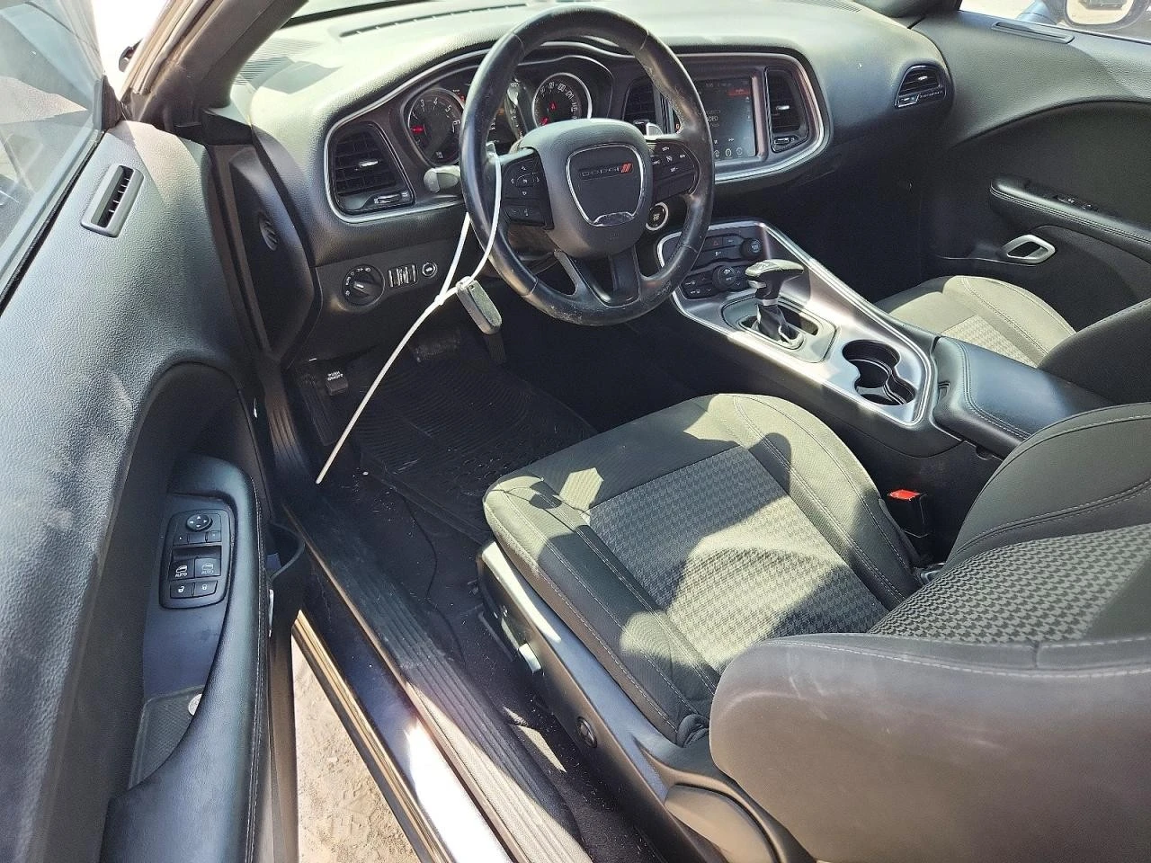 Dodge Challenger SXT V6| 8ZF| ������ ������ | Mobile.bg � ����������� 8