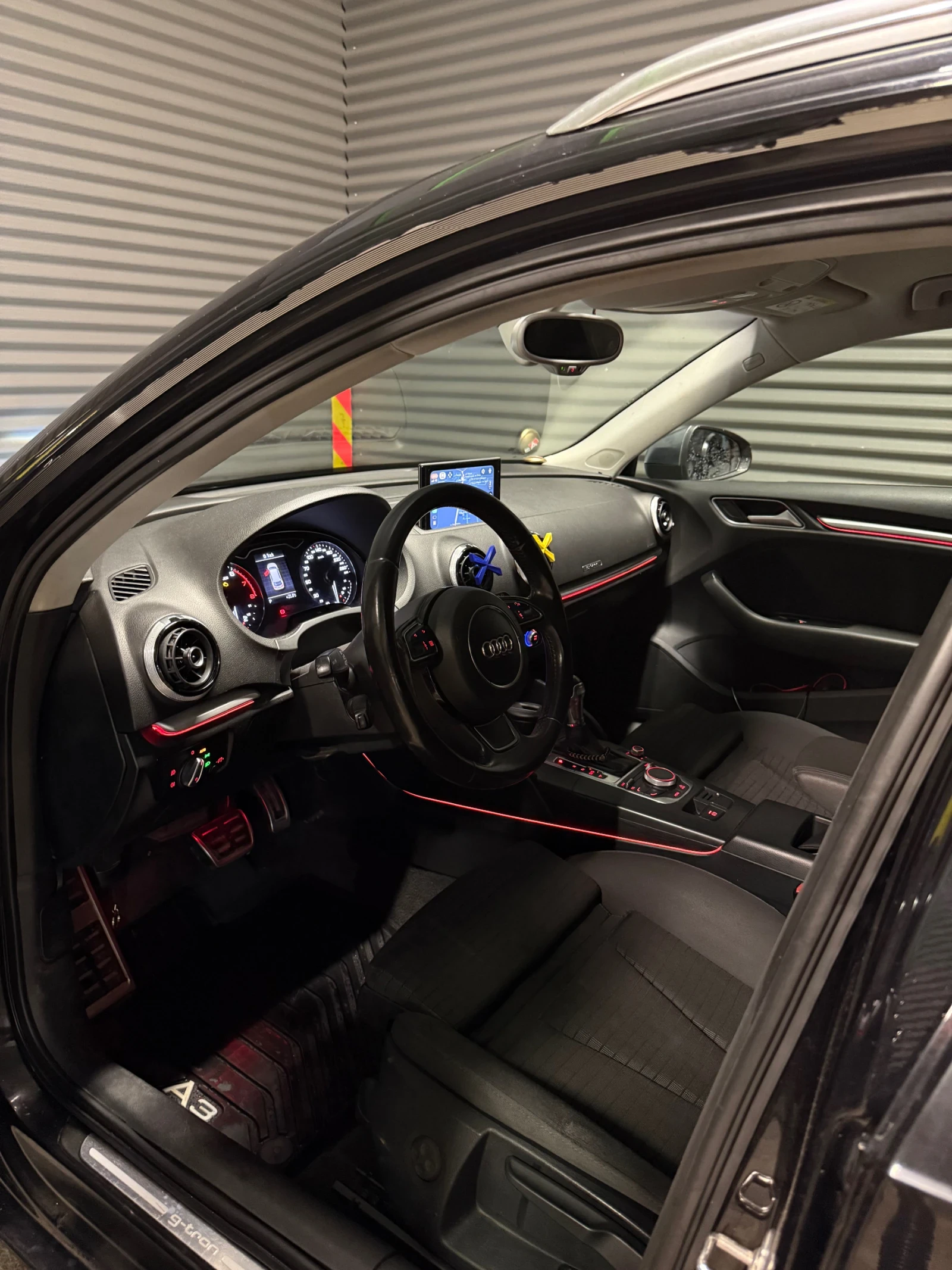 Audi A3 1.4TGI/ RS Pack, снимка 5 - Автомобили и джипове - 56646863