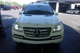 Обява за продажба на Mercedes-Benz GL 500 4MATIC Обдухване* ТВ* Harman/kardon* Пано*  ~22 500 лв. - изображение 1