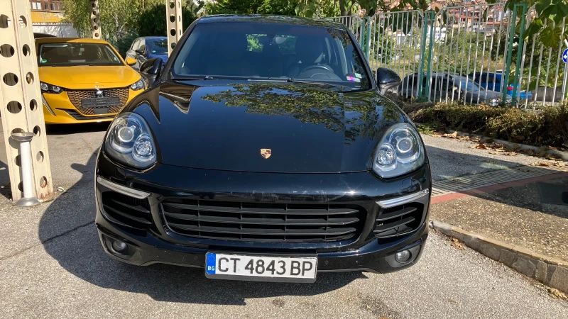 Porsche Cayenne 3.0D, снимка 1 - Автомобили и джипове - 47360951