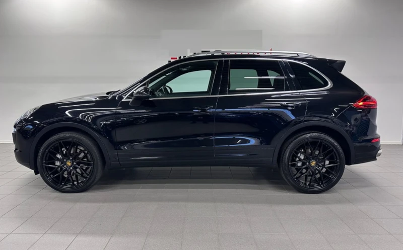 Porsche Cayenne S 4.2 V8 TDI , снимка 4 - Автомобили и джипове - 47798911