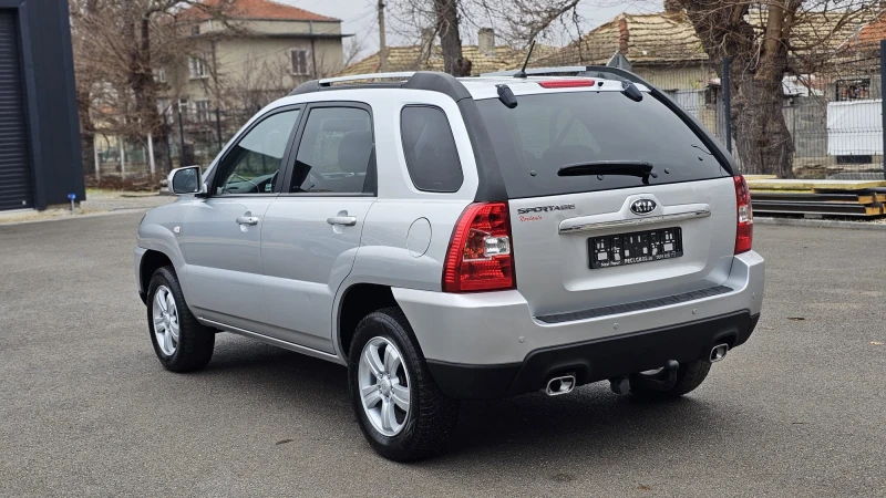 Kia Sportage 2.0i LPG FACELIFT IT-ИСТОРИЯ-ТОП СЪСТ.-ЛИЗИНГ, снимка 4 - Автомобили и джипове - 52696685