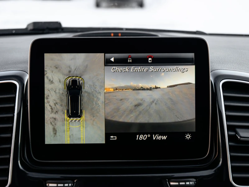 Mercedes-Benz GLE 400  С РЕГИСТРАЦИЯ & АВТО КРЕДИТ , снимка 11 - Автомобили и джипове - 53256561