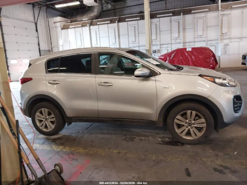 Kia Sportage 2.4L I-4 DI, DOHC, VVT, 181HP All Wheel Drive, снимка 5 - Автомобили и джипове - 53500783
