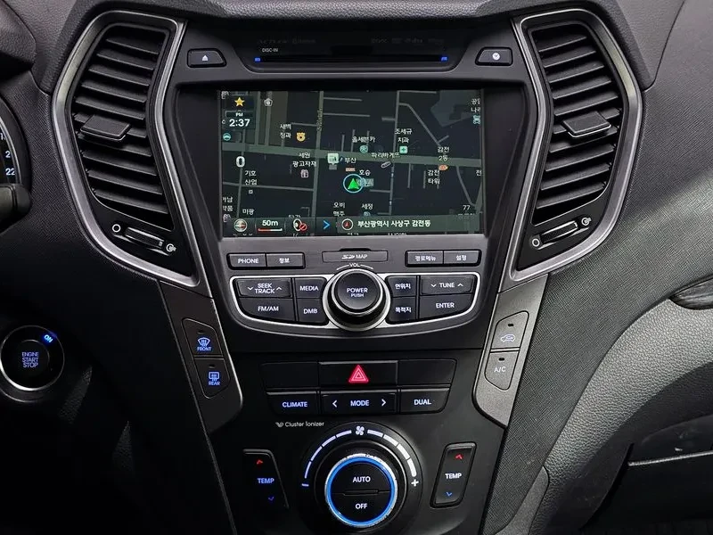 Hyundai Santa fe 2.0, снимка 14 - Автомобили и джипове - 54256821