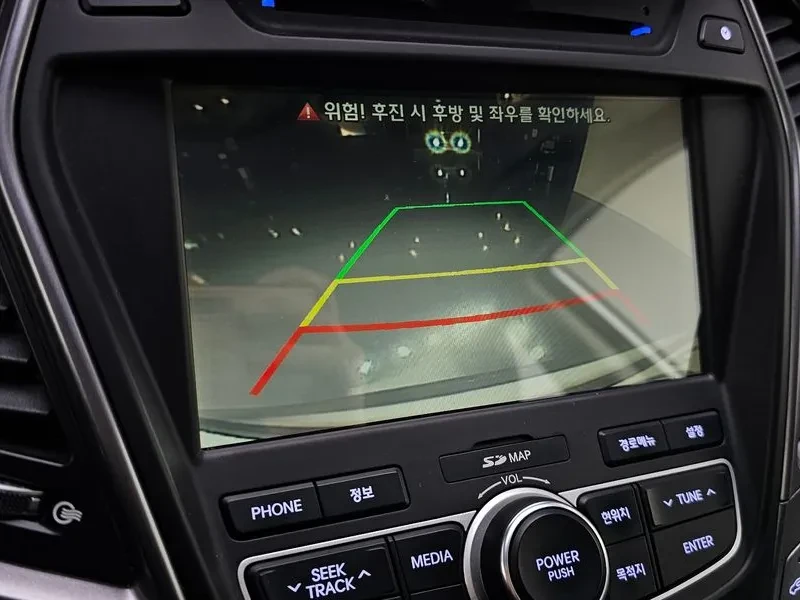 Hyundai Santa fe 2.0, снимка 15 - Автомобили и джипове - 54256821