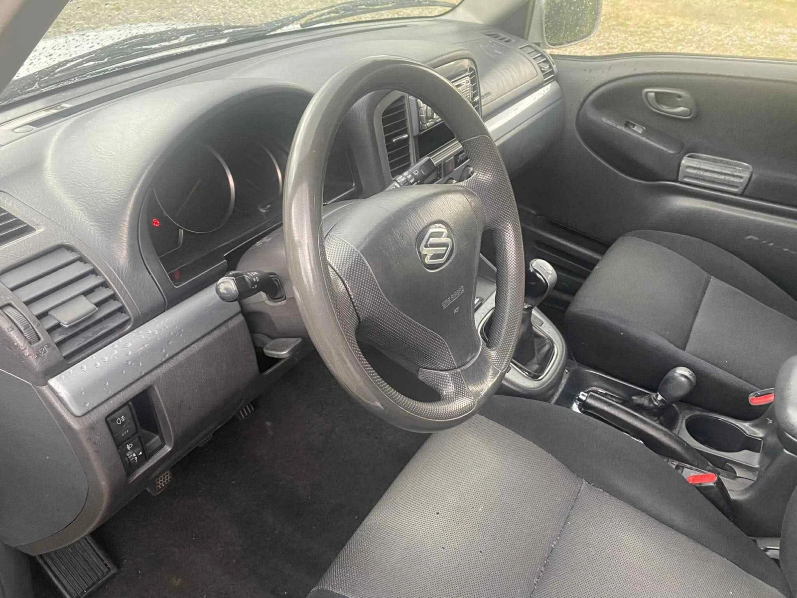 Suzuki Grand vitara 2.0HDI - изображение 4