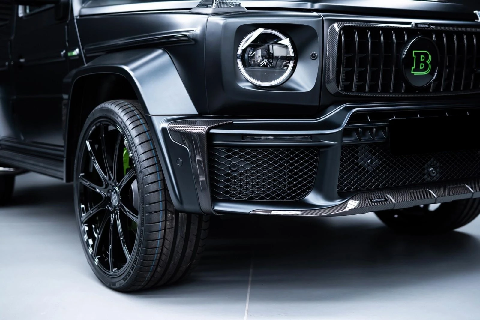 Mercedes-Benz G 63 AMG G800 BRABUS WIDESTAR/FACELIFT/FULL CARBON/MAGNO/ - изображение 2