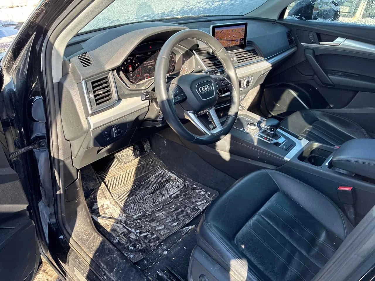 Audi Q5 * Progressiv * ДИГИТАЛНО ТАБЛО* ПОДГРЕВИ* ШИБИДАХ - изображение 5