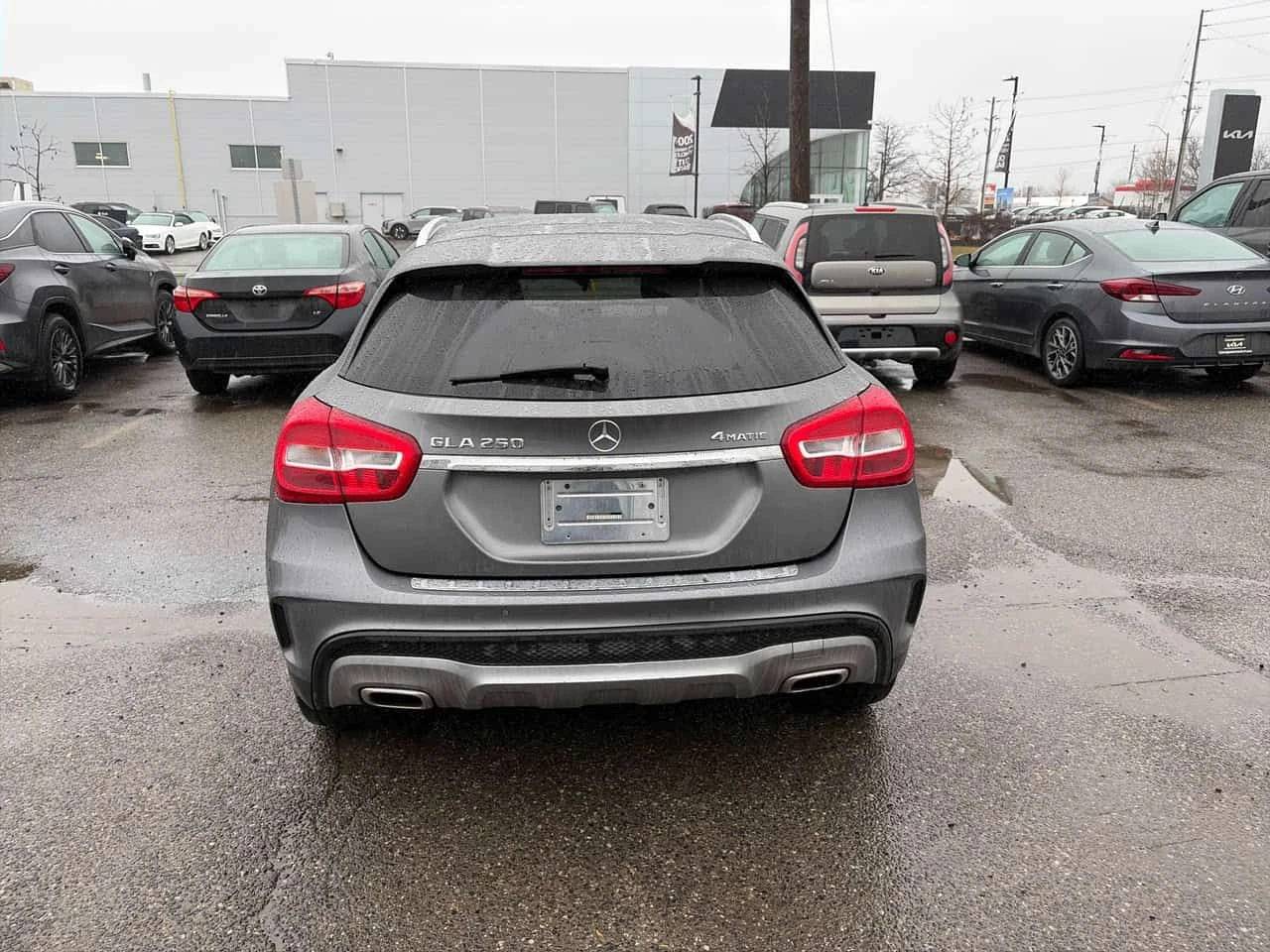 Mercedes-Benz GLA * 250 * CARFAX * БЕЗ ПЪРВОНАЧАЛНА ВНОСКА, снимка 4 - Автомобили и джипове - 53910736