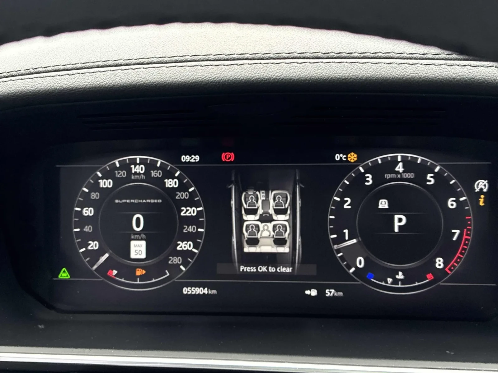 Land Rover Range Rover Sport, снимка 7 - Автомобили и джипове - 54278448