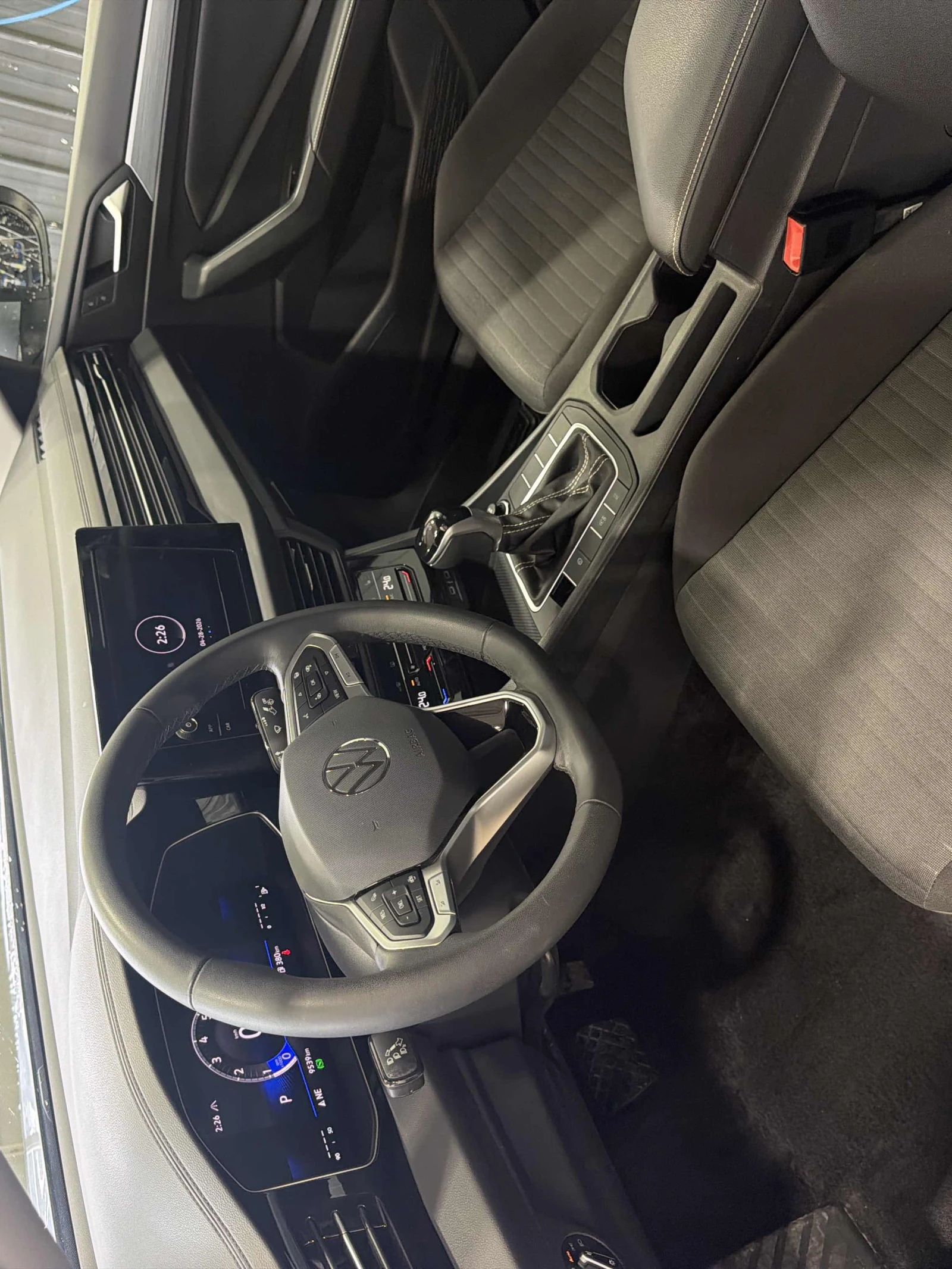 VW Jetta, снимка 5 - Автомобили и джипове - 54278448