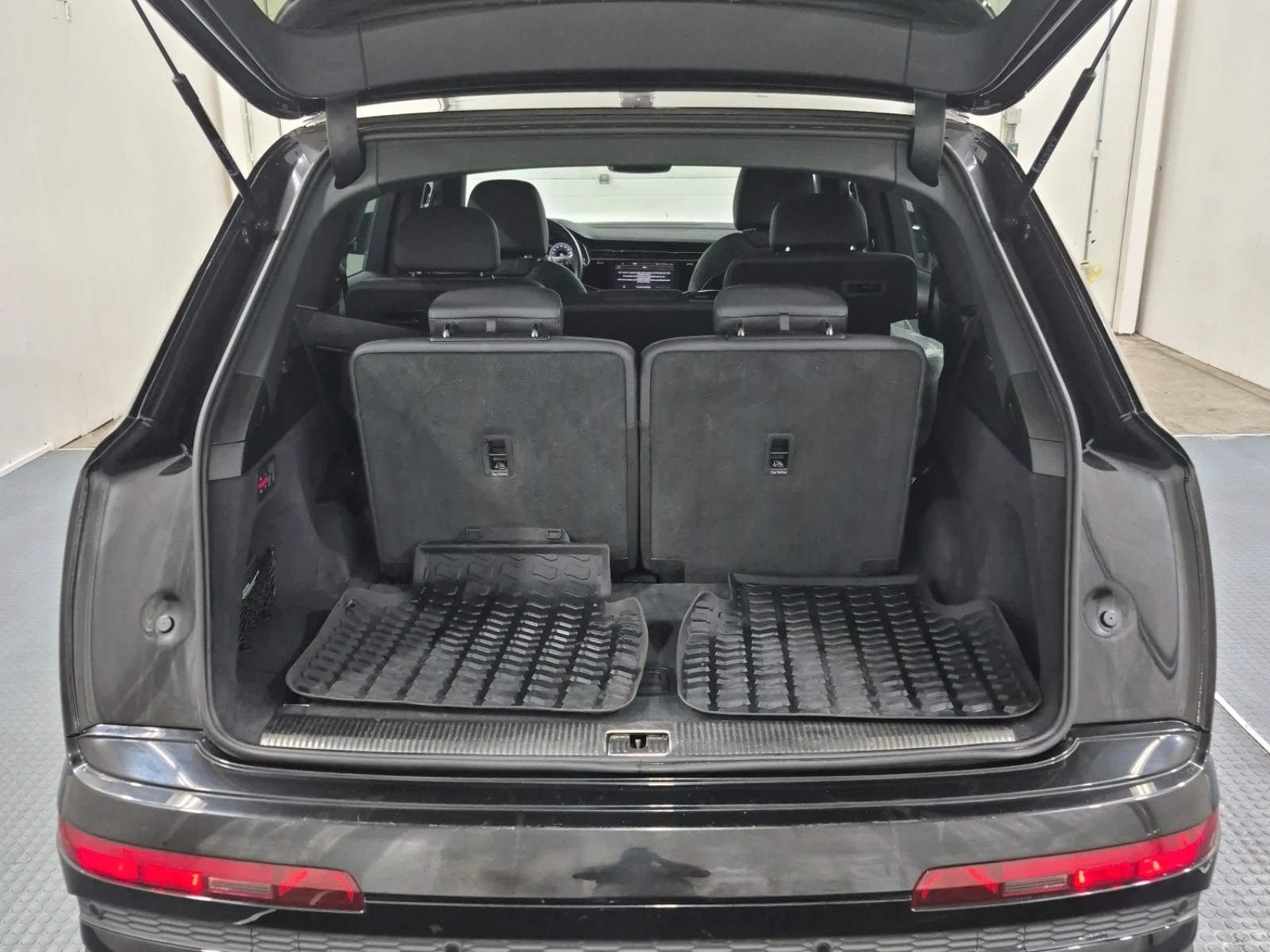 Audi Q7 Progressiv, снимка 13 - Автомобили и джипове - 54966208