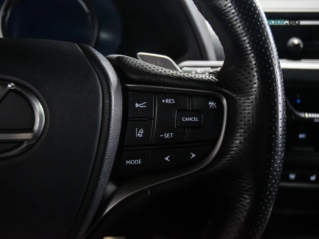 Lexus UX 250h * F-SPORT* AWD* �������* ���������* ��������*  | Mobile.bg � ����������� 9