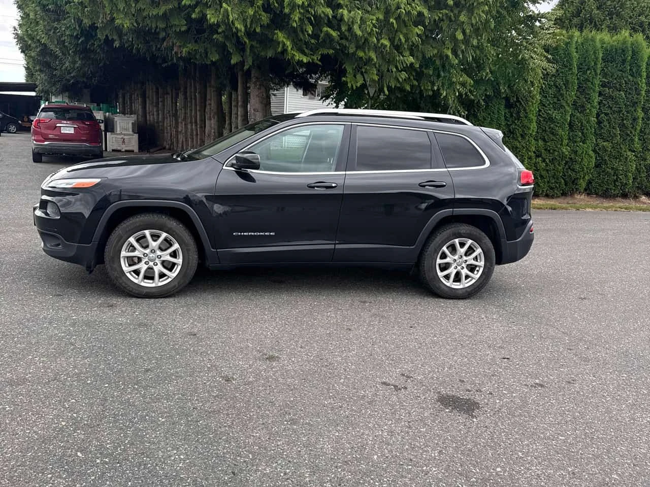 Jeep Cherokee * North * АВТОКРЕДИТ БЕЗ ПЪРВОНАЧАЛНА ВНОСКА* , снимка 2 - Автомобили и джипове - 55137016