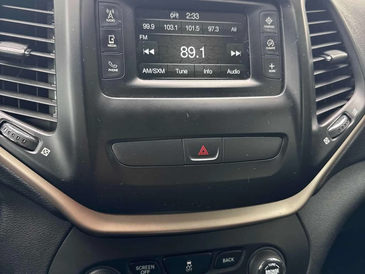 Jeep Cherokee * North * АВТОКРЕДИТ БЕЗ ПЪРВОНАЧАЛНА ВНОСКА* , снимка 10 - Автомобили и джипове - 55137016