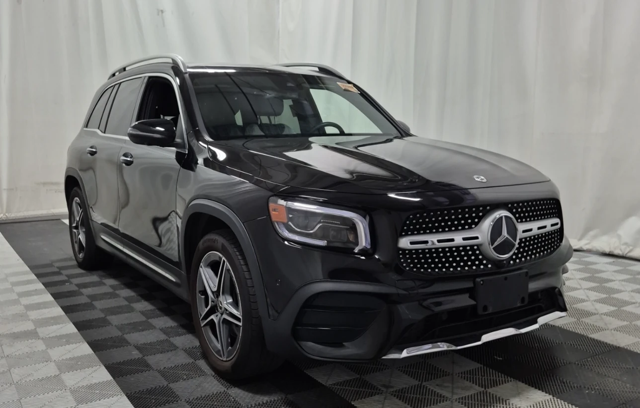 Mercedes-Benz GLB 250 AMG* 47к км* Подгрев* Камера* Virtual* Двуцветна К, снимка 3 - Автомобили и джипове - 55392828