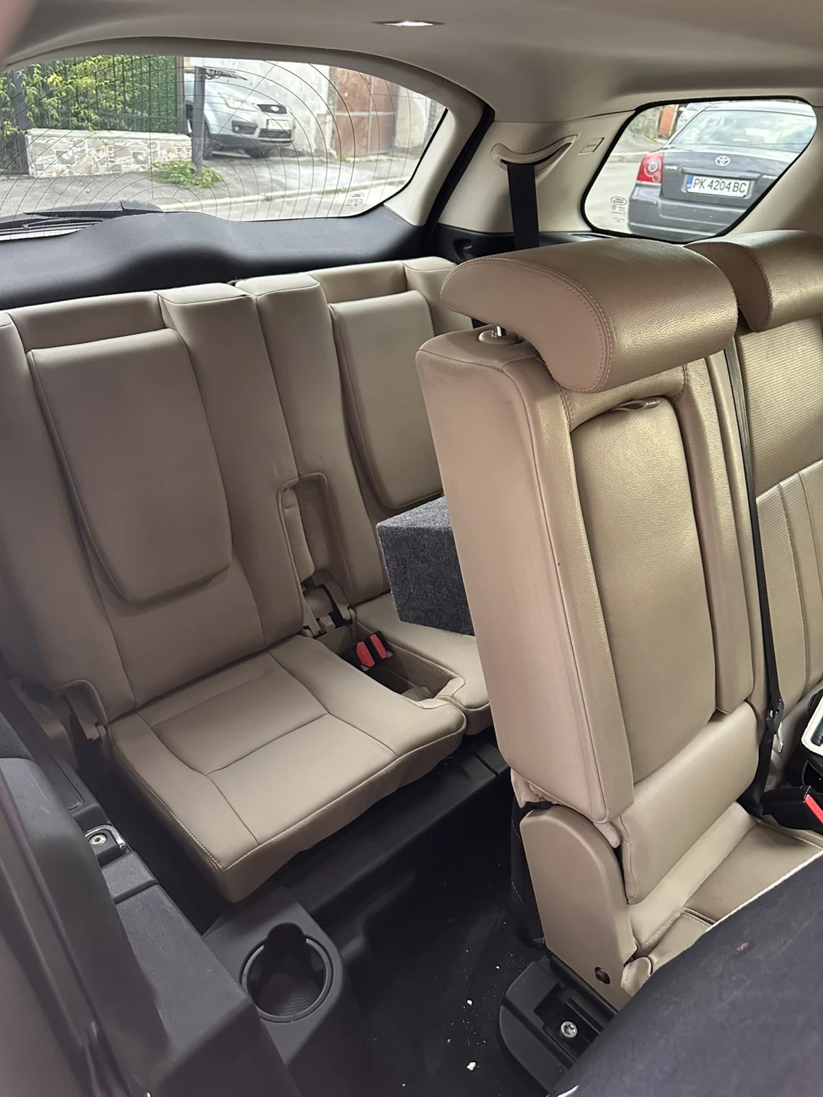 Land Rover Discovery Sport, снимка 2 - Автомобили и джипове - 55799866