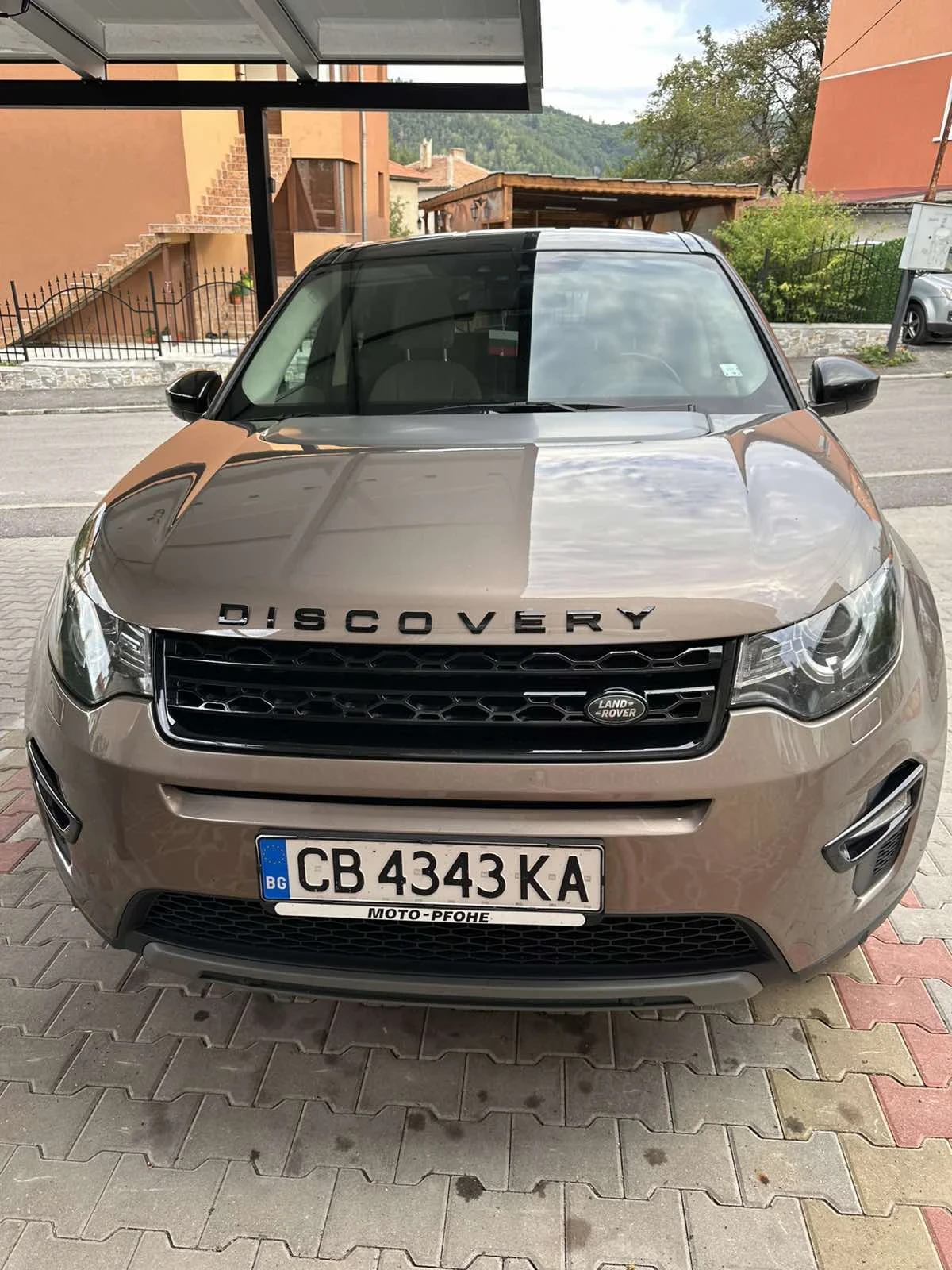 Land Rover Discovery Sport, снимка 5 - Автомобили и джипове - 55799866
