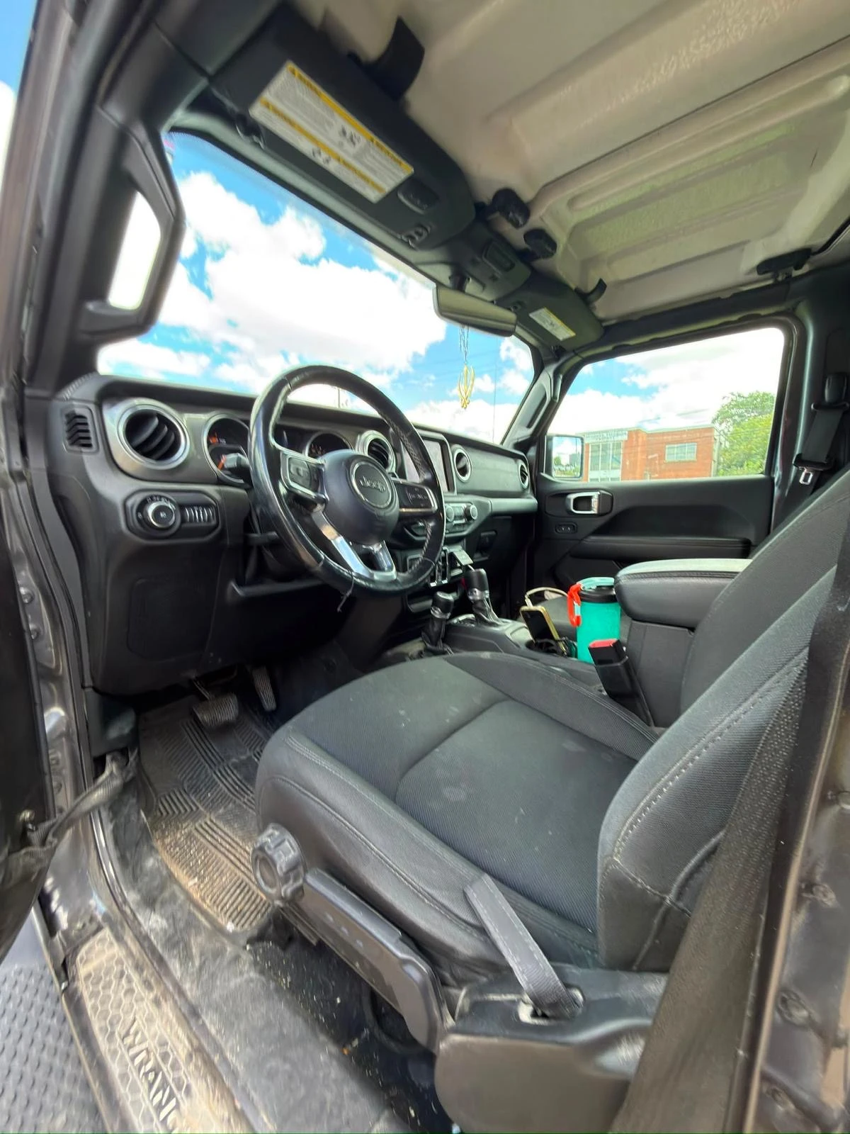 Jeep Wrangler Unlimited Sahara, снимка 5 - Автомобили и джипове - 56151259