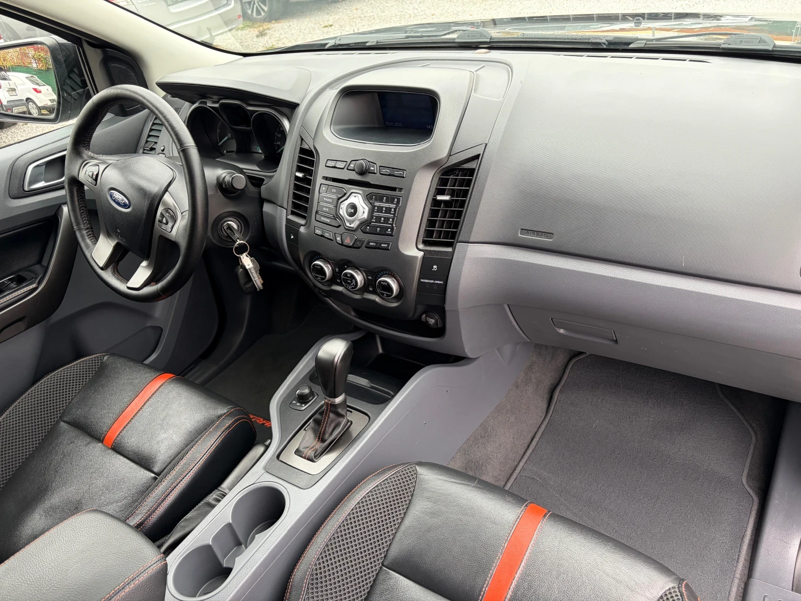 Ford Ranger Wildtrak 3.2 TDCI Automatik, снимка 14 - Автомобили и джипове - 56628221