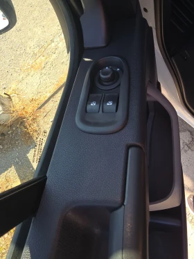 Nissan NV400 2.3 DCI / 116 к.с. , снимка 11