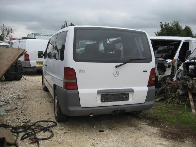 Mercedes-Benz Vito 108,109,220cdi, снимка 2 - Бусове и автобуси - 17900112