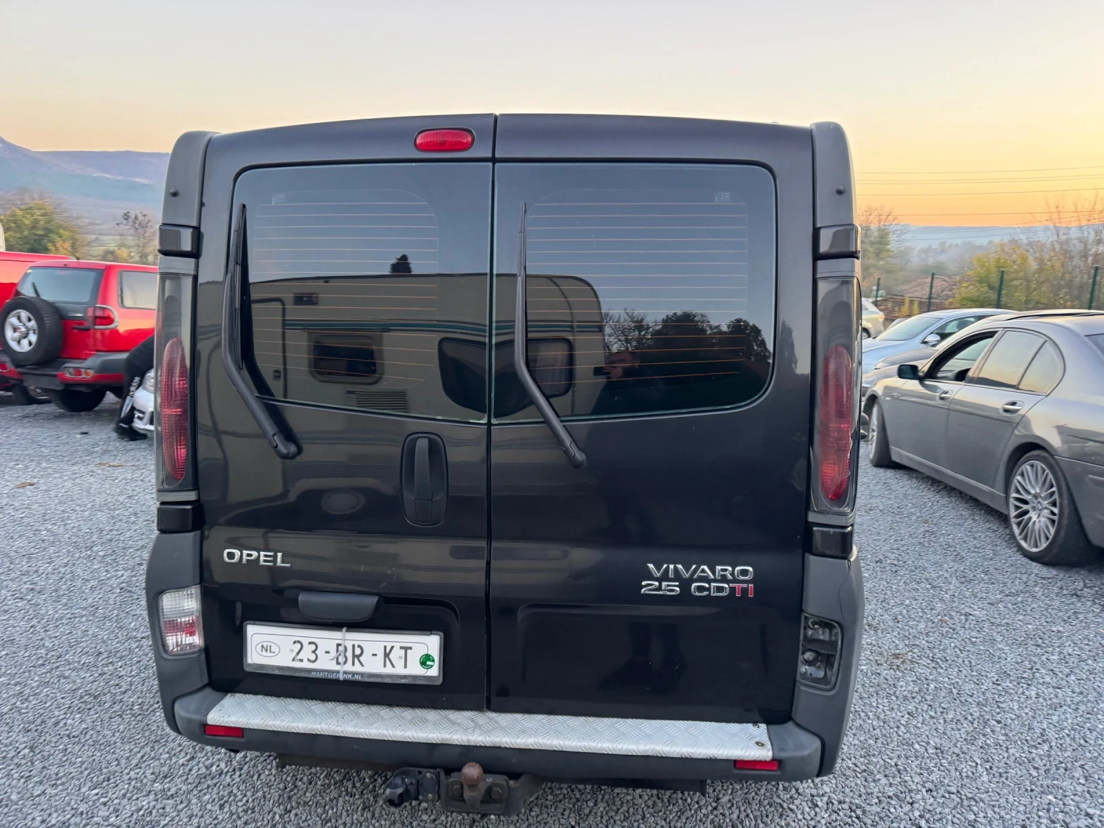 Opel Vivaro 2.5CDTI -    | Mobile.bg   7