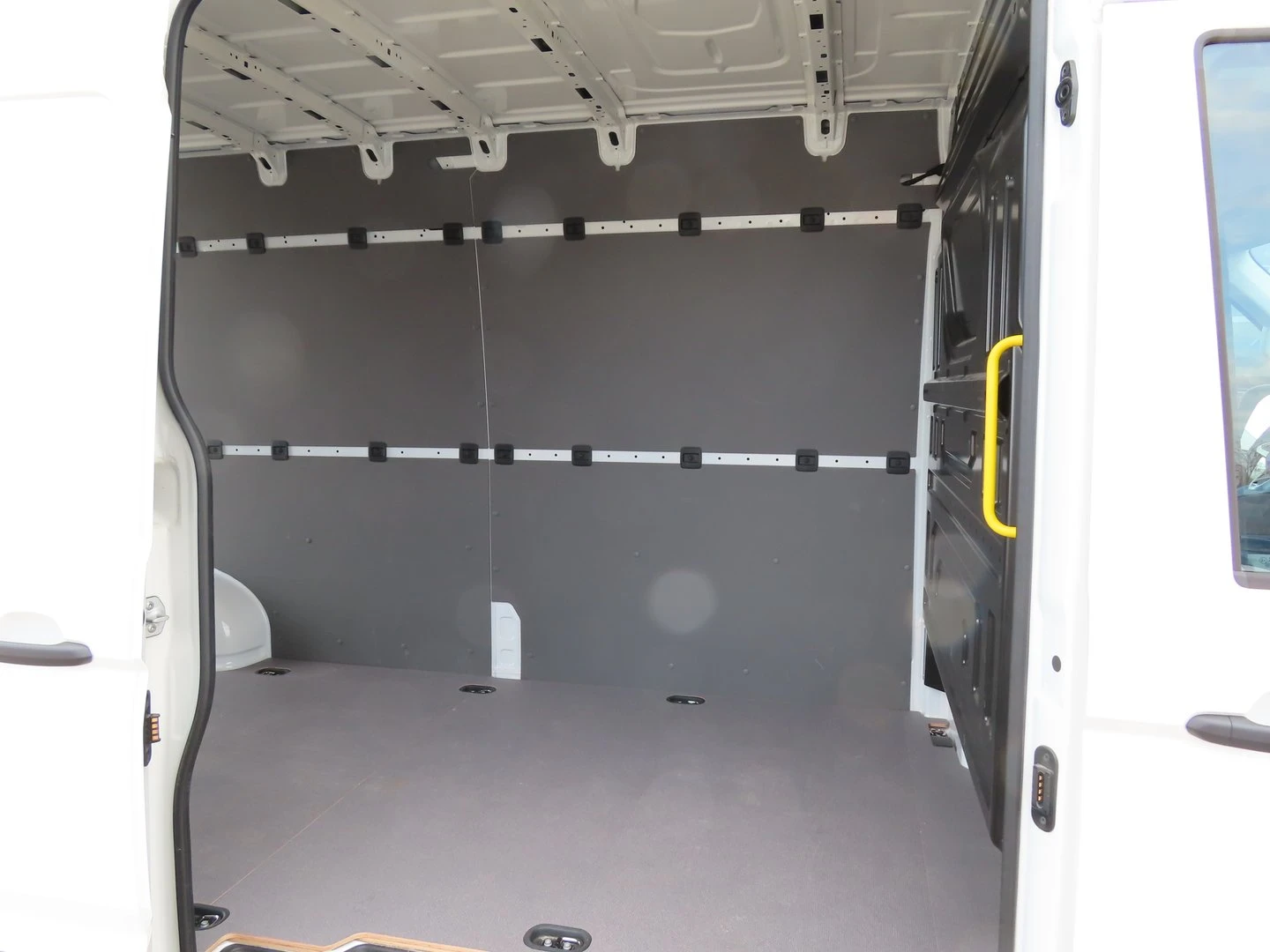 VW Crafter | Mobile.bg � ����������� 11