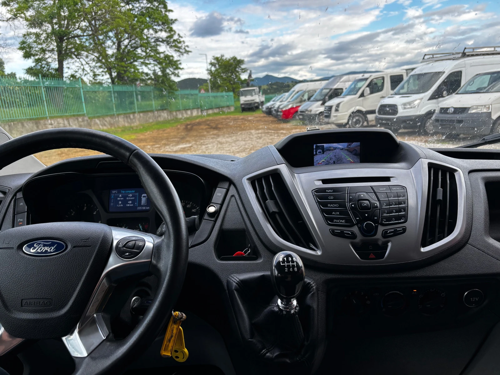 Ford Transit 7 МЕСТЕН ВЕРИГА НАВИ КЛИМА , снимка 9 - Бусове и автобуси - 54654888