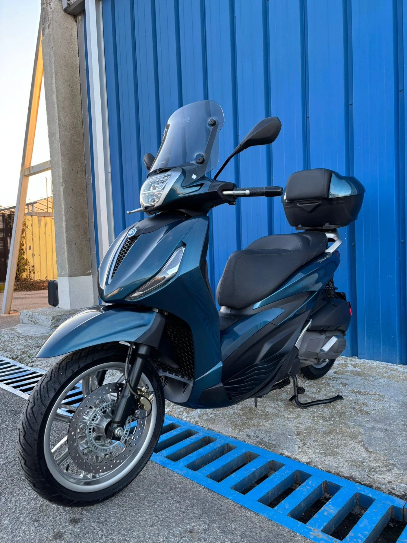 Piaggio Beverly 300 hpe - изображение 3