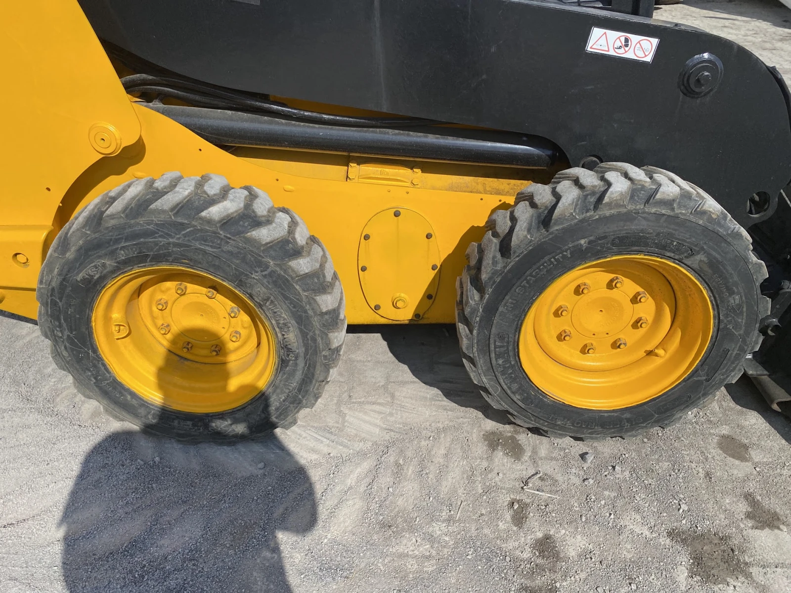    JCB Robot 170 | Mobile.bg   11