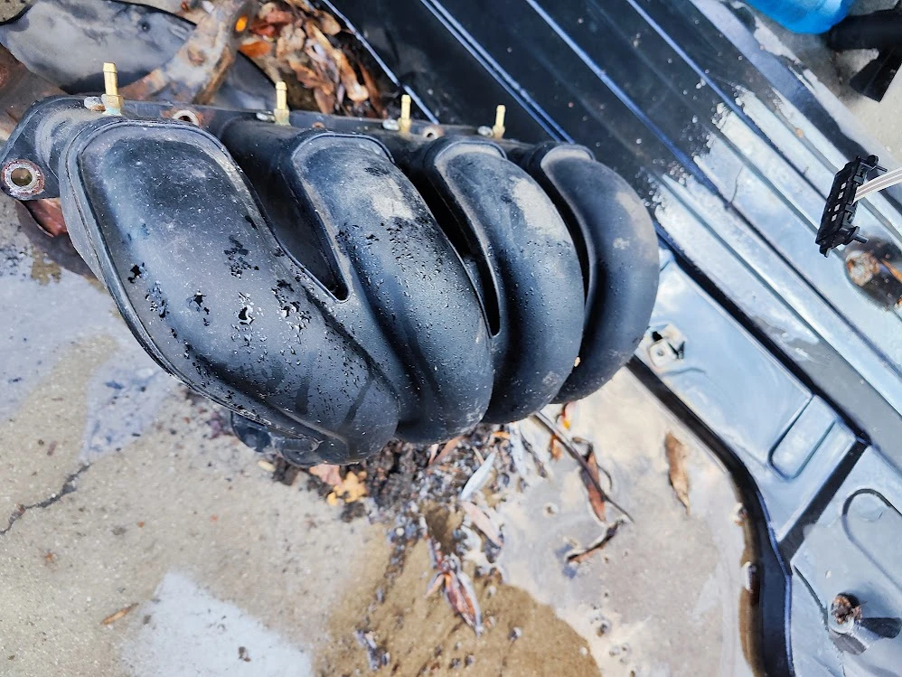 Toyota Avensis II 2003-2008 1.8 16 � �������� ���� 600 ���� | Mobile.bg � ����������� 6