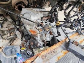 Toyota Avensis II 2003-2008 1.8 16 в двигател цена 600 евро, снимка 5 - Части - 38176014