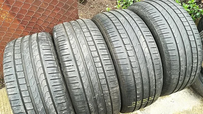 Гуми Летни 235/45R18, снимка 2 - Гуми и джанти - 25087356