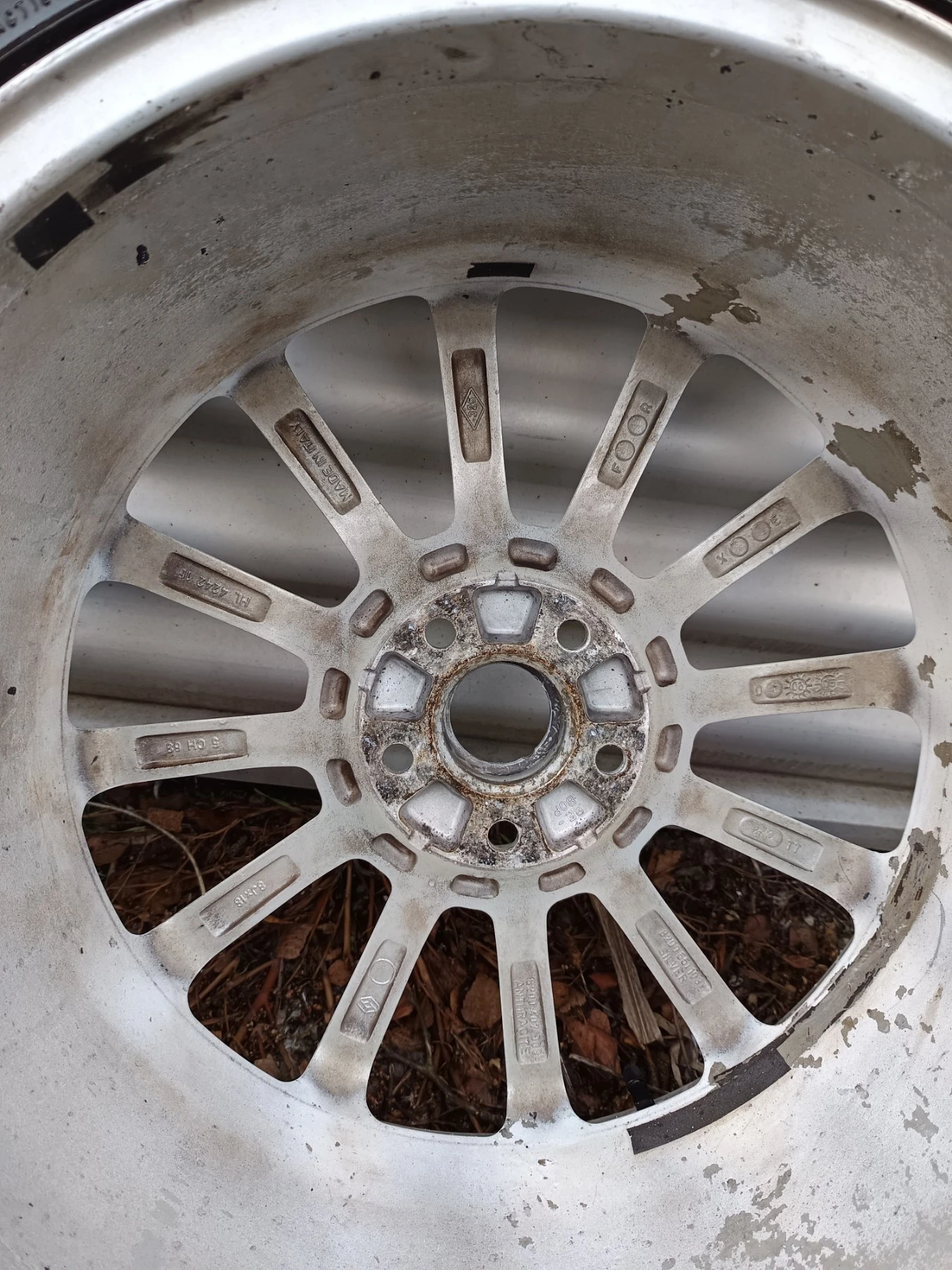    225/40R18  Renault Megane | Mobile.bg   7